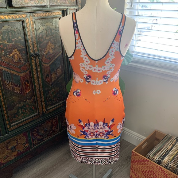 Clover Canyon body on dress - Picture 7 of 9